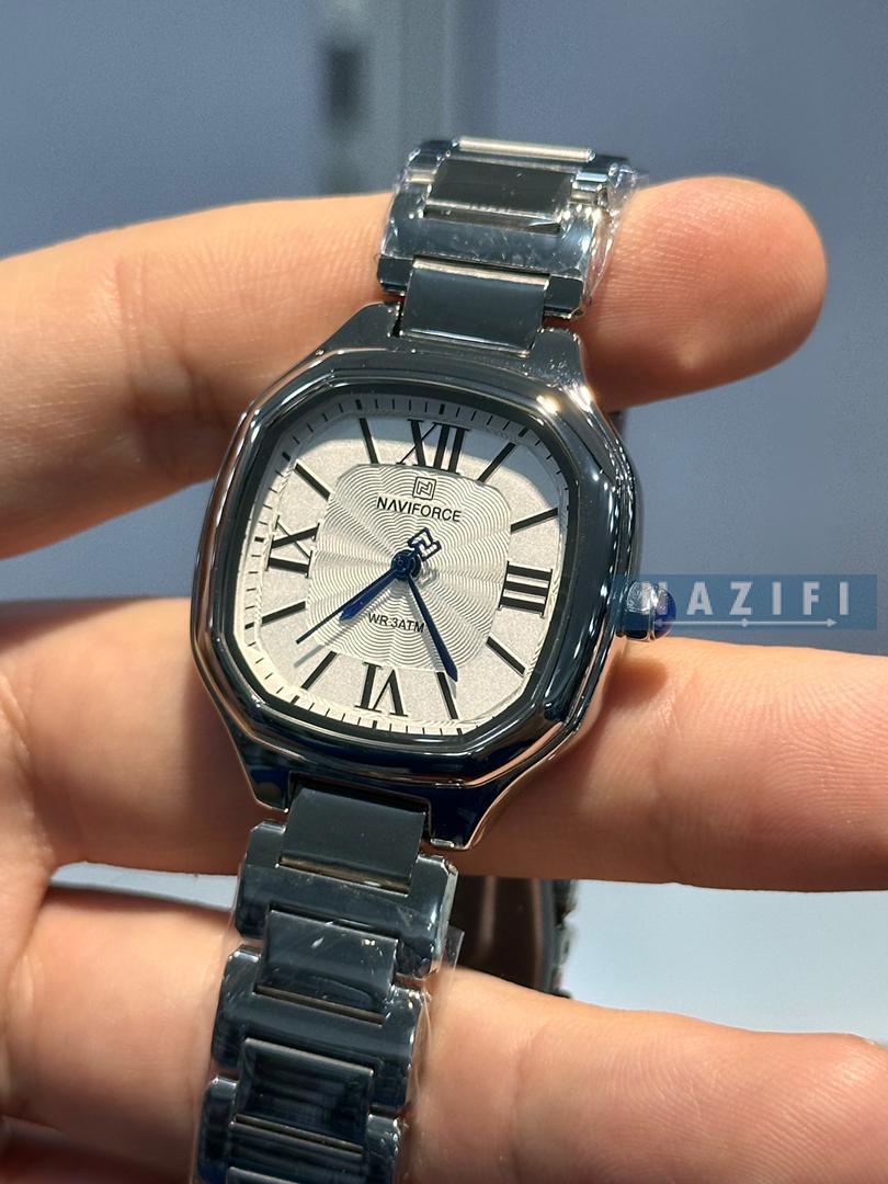 خرید قسطی| ساعت مچی نیوی فورس زنانه فلزی نقره ای قاب مربع NF 5042/1