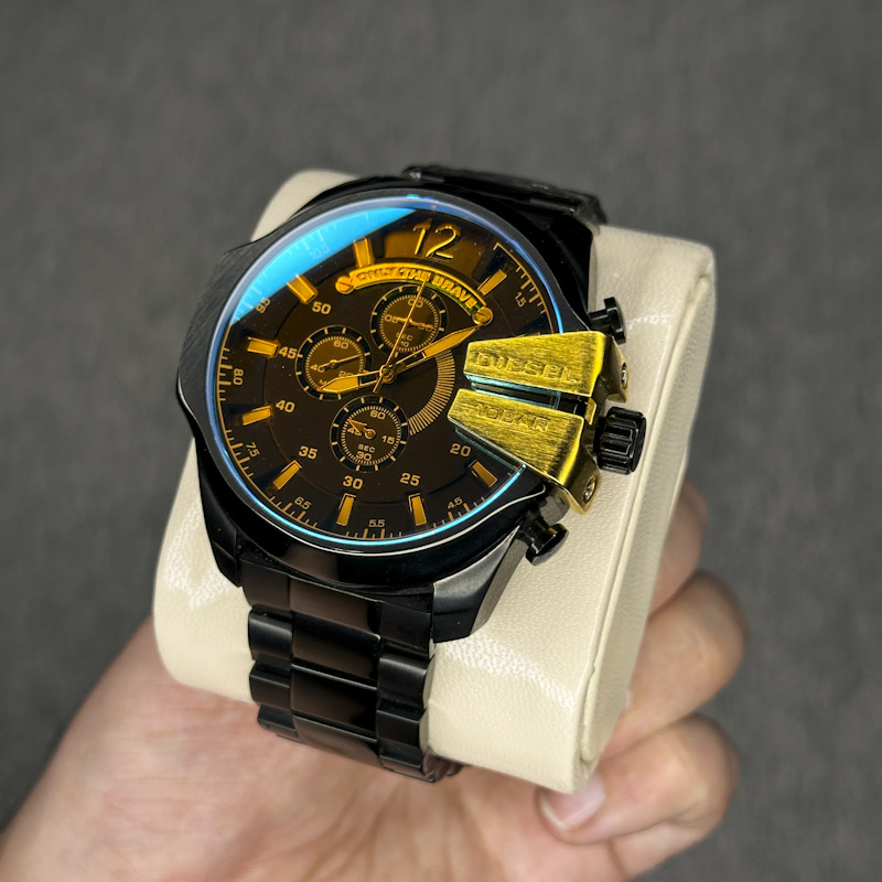 خرید قسطی | ساعت مچی مردانه دیزل شاخدار سه موتور فعال کرنوگراف مدل DZ-4318-2