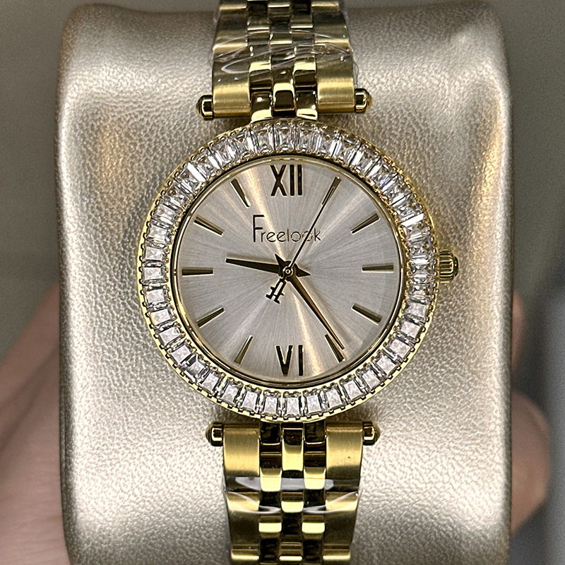 خرید قسطی | ساعت زنانه فری لوک اورجینال طلایی نگین دار FL.1.10495/3