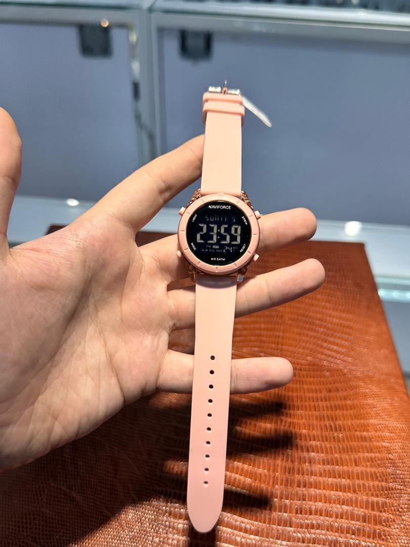 خرید قسطی| ساعت مچی دخترانه نیوی فورس بند رابر صورتی7108/2