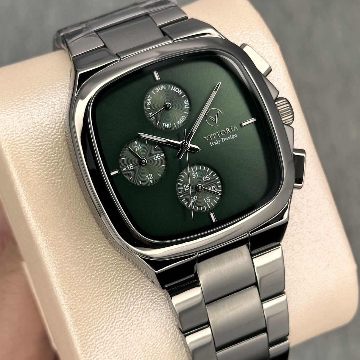 خرید ساعت ویتوریا  | ساعت مربعی | خرید اقساطی ۴ قسطه اسنپ‌پی