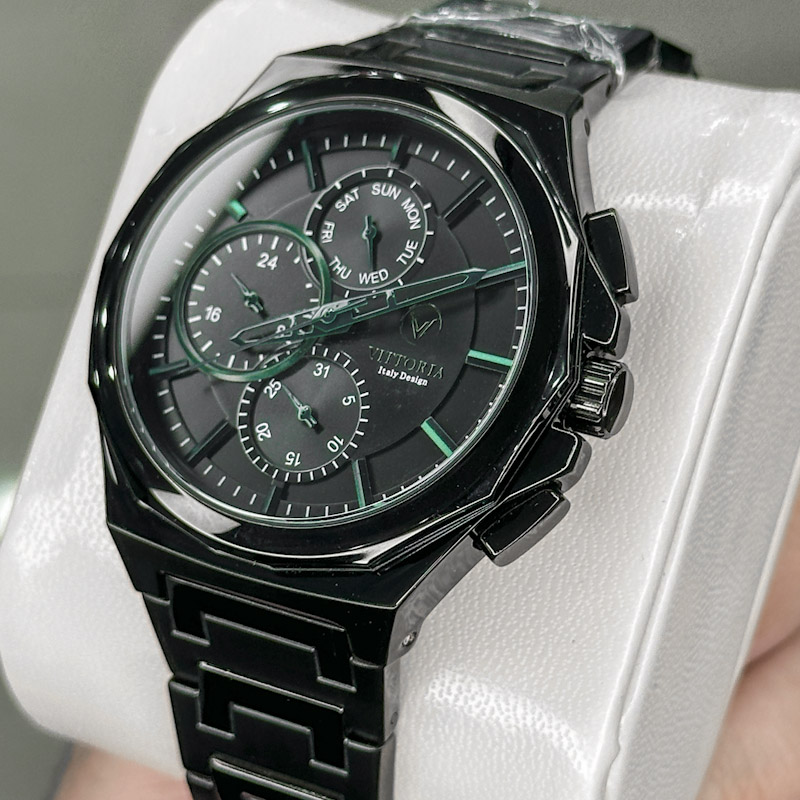 خرید قسطی | ساعت مربعی ویتوریا  استیل مشکی اعداد سبز VT 3404/2
