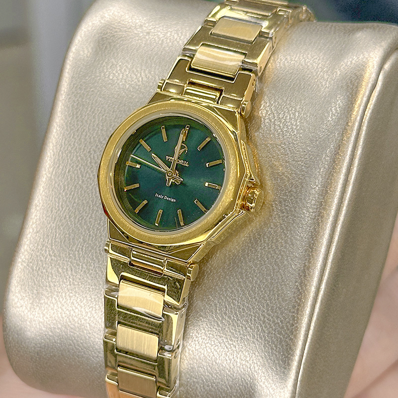 خرید قسطی | ساعت زنانه ویتوریا اورجینال طلایی صفحه سبز VT 3414/3