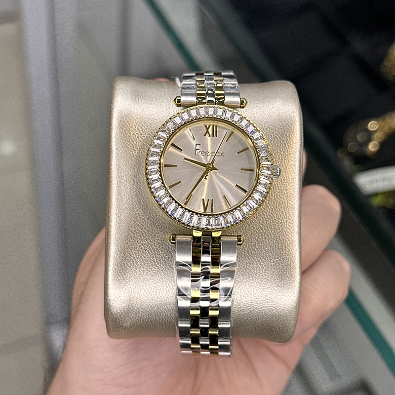 خرید قسطی |ساعت زنانه فری لوک اورجینال نقره ای طلایی نگین دار FL.1.10495/4