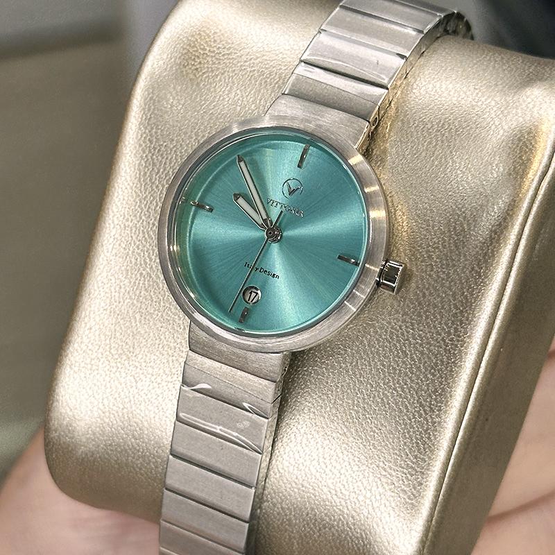 خرید قسطی | ساعت زنانه ویتوریا اورجینال کلاسیک صفحه تیفانی VT 3390N/2