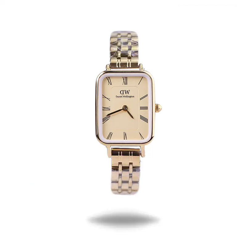 خرید قسطی | ساعت زنانه صفحه مستطیل دنیل ویلینگتون طلایی  K28Z6601/18